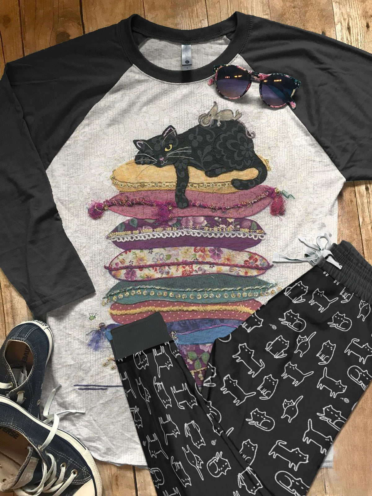 Black Cat My Spirit Animal High Quality Pajama Set |Sleepwear Pjs Sets | Raglan Shirt Pants Set