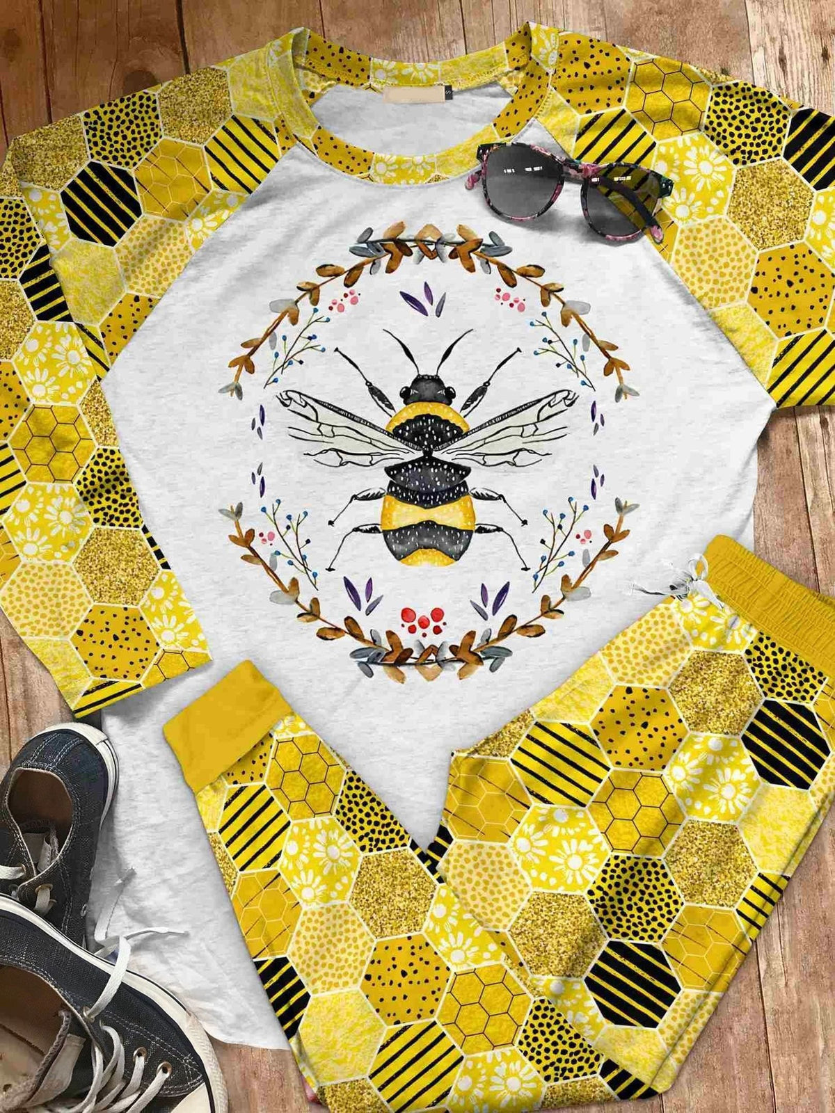 Bee Gorgeous Bee Aae Pajama Set |Sleepwear Pjs Sets | Raglan Shirt Pants Set