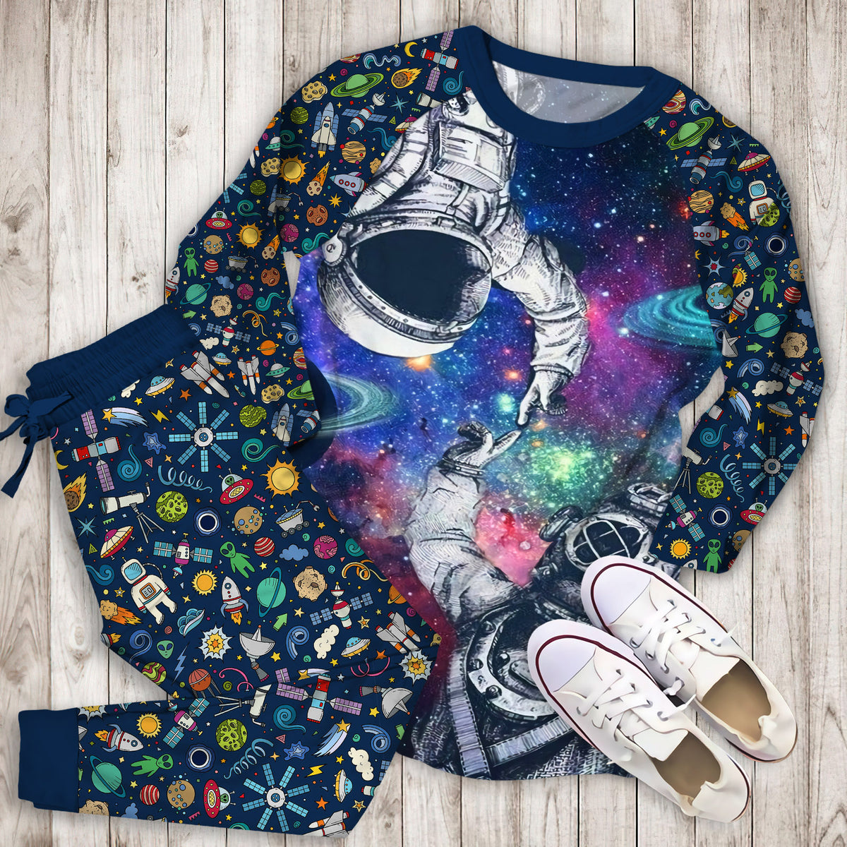 Astronaut Touching Pajama Set |Sleepwear Pjs Sets | Raglan Shirt Pants Set