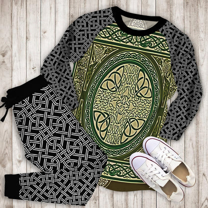 Celtic Knot Pajama Set | Pajamas | Cotton Sleepwear Sets | Soft Long Sleeve Pjs | Raglan Shirt and Pants Set