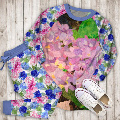 Hydrangea Pajama Set | Pajamas | Cotton Sleepwear Sets | Soft Long Sleeve Pjs | Raglan Shirt and Pants Set